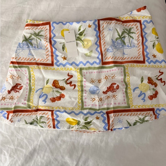 Abercrombie & Fitch Sienna Mini Skort - Picture 3 of 6